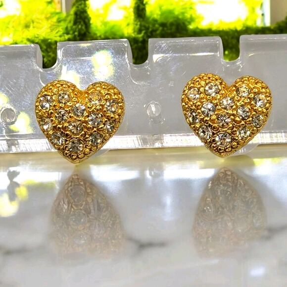 Heart Shaped Studs Earrings Clustered Clear Rhinestones Raised Surface Gold Tone - Picture 1 of 6